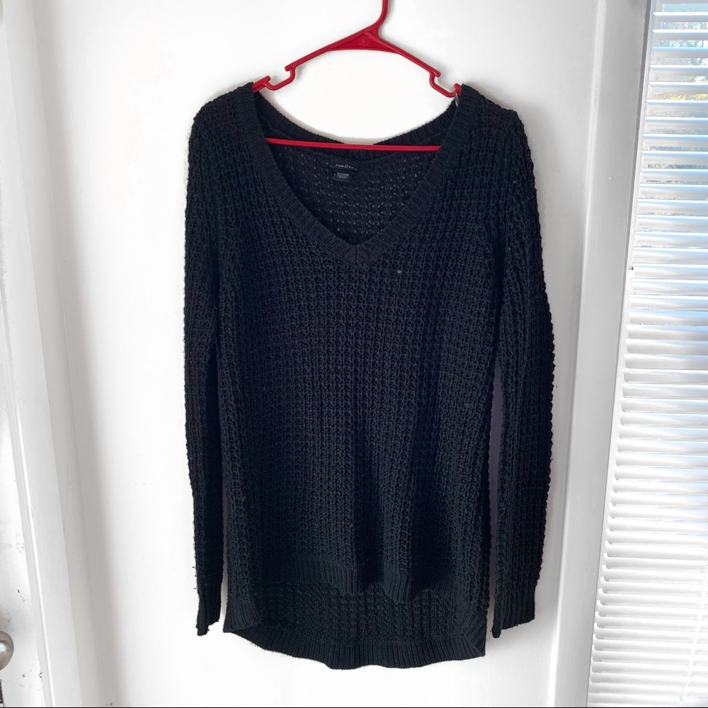 Black Knit V Neck Sweater.